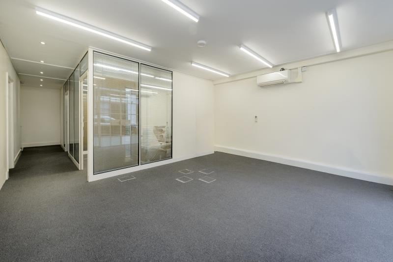 115A Glenthorne Rd, London to rent Interior Photo- Image 1 of 6