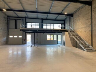 More details for Light Industrial to Rent