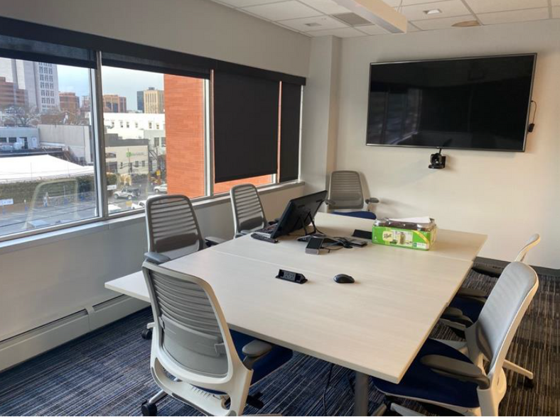 2 Lyon Pl, White Plains, NY to rent - Interior Photo - Image 2 of 7