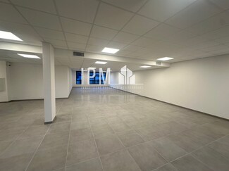 More details for 53 Chemin De Beaudinard Aux Solans, 13400 Aubagne, Aubagne - Office for Sale