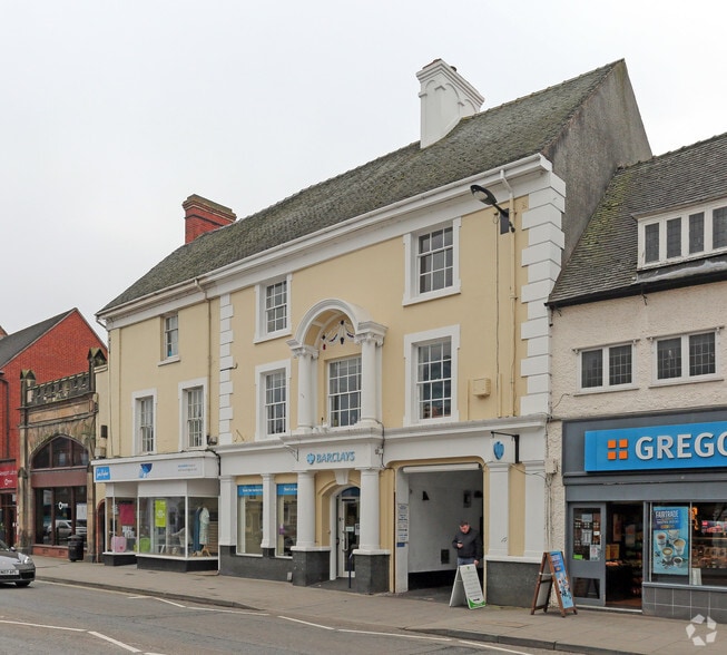 59 High St, Newport to rent - Primary Photo - Image 1 of 3
