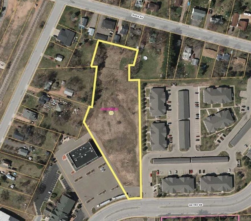 1514 Metro Dr, Schofield 54476 UK