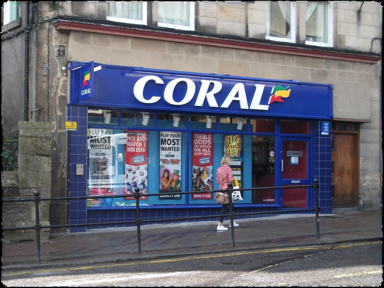 73 Murray Pl, Stirling for sale Primary Photo- Image 1 of 7