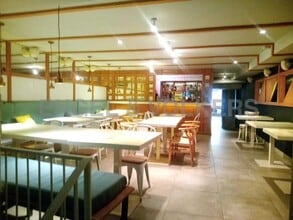 Retail in Barcelona, Barcelona to rent Interior Photo- Image 2 of 4