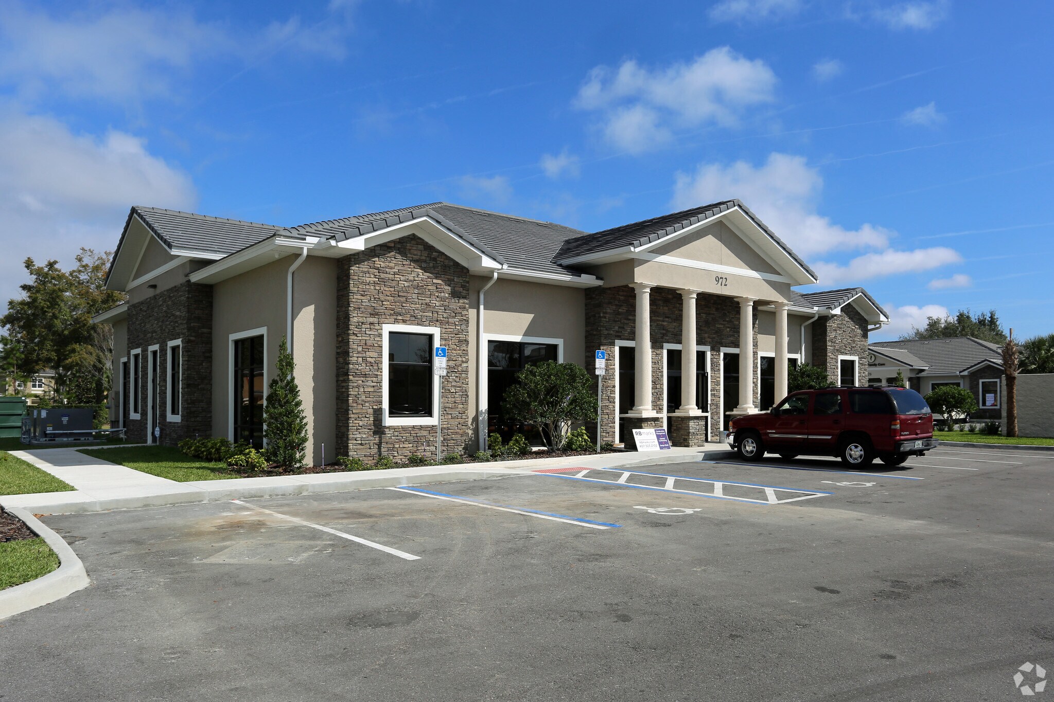 972 International Pky, Lake Mary, FL for sale Primary Photo- Image 1 of 1