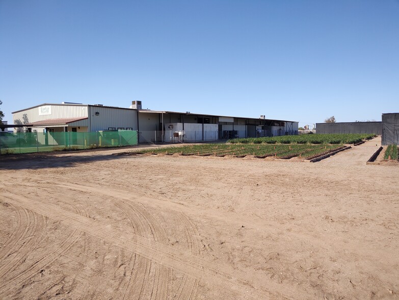 799 E Heil Ave, El Centro, CA for sale - Building Photo - Image 3 of 3