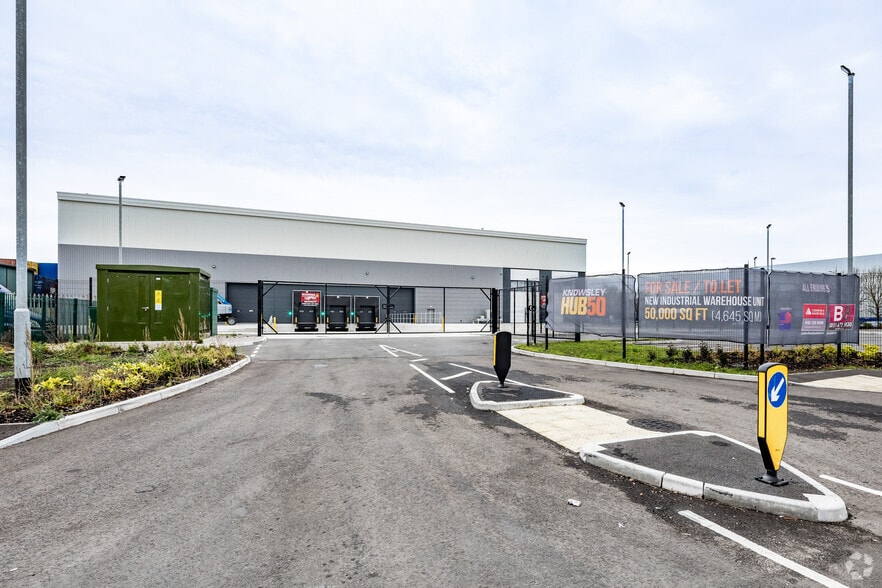 South Boundary Rd, Liverpool to rent - Building Photo - Image 2 of 7