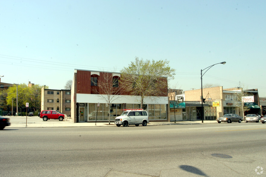 5520 N Lincoln Ave, Chicago, IL for rent - Building Photo - Image 2 of 7