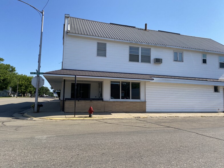 101 Central Ave N, Geneva, MN for sale - Primary Photo - Image 1 of 6