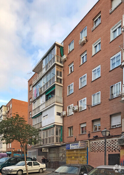 Calle Cañada, 8, Alcorcón, Madrid for sale - Primary Photo - Image 1 of 3