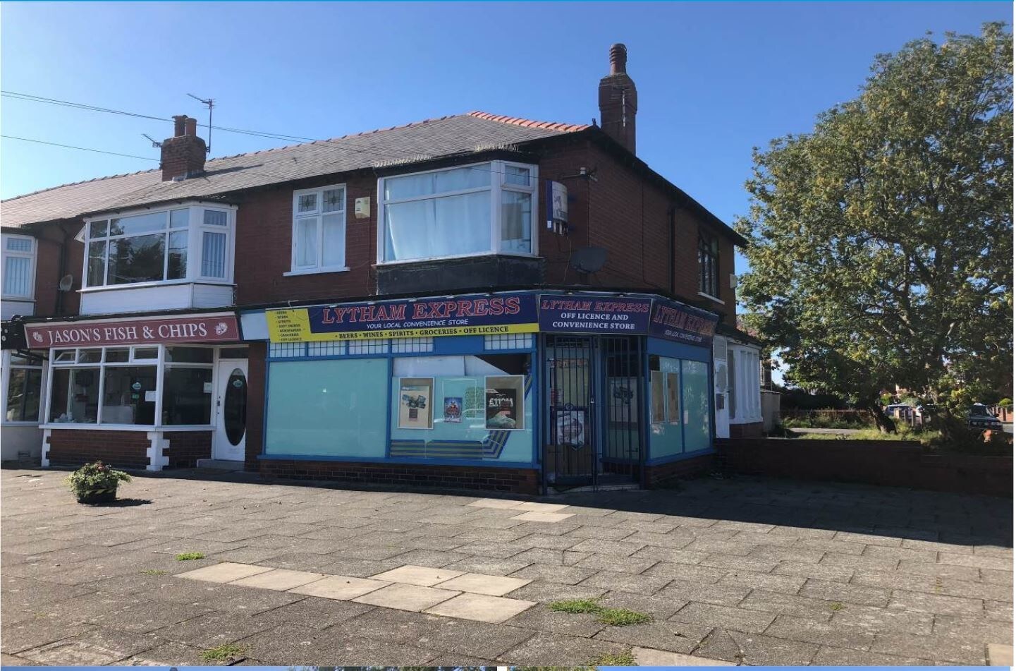 11 Moorland Rd, Lytham St Annes for sale Primary Photo- Image 1 of 1