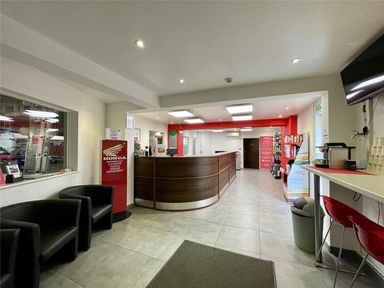 22 Belle Vue Pl, Southend On Sea to rent - Building Photo - Image 3 of 15