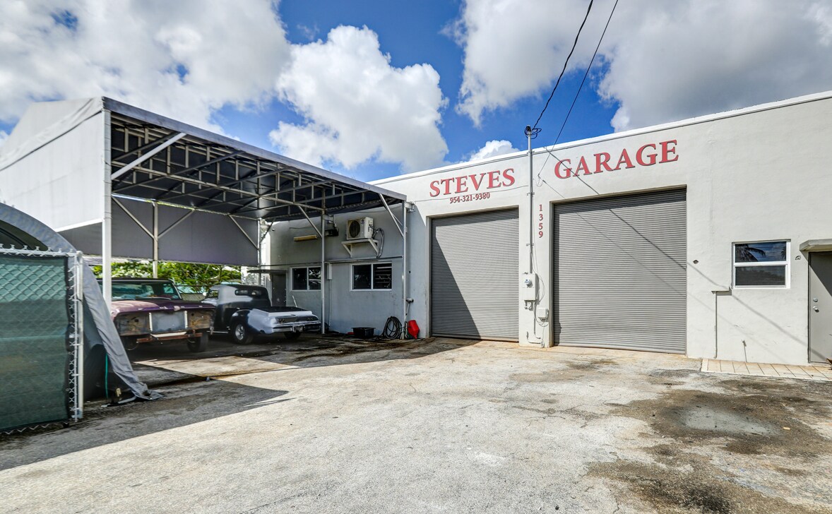 1359 SW 21st Ter, Fort Lauderdale, FL for sale Building Photo- Image 1 of 1