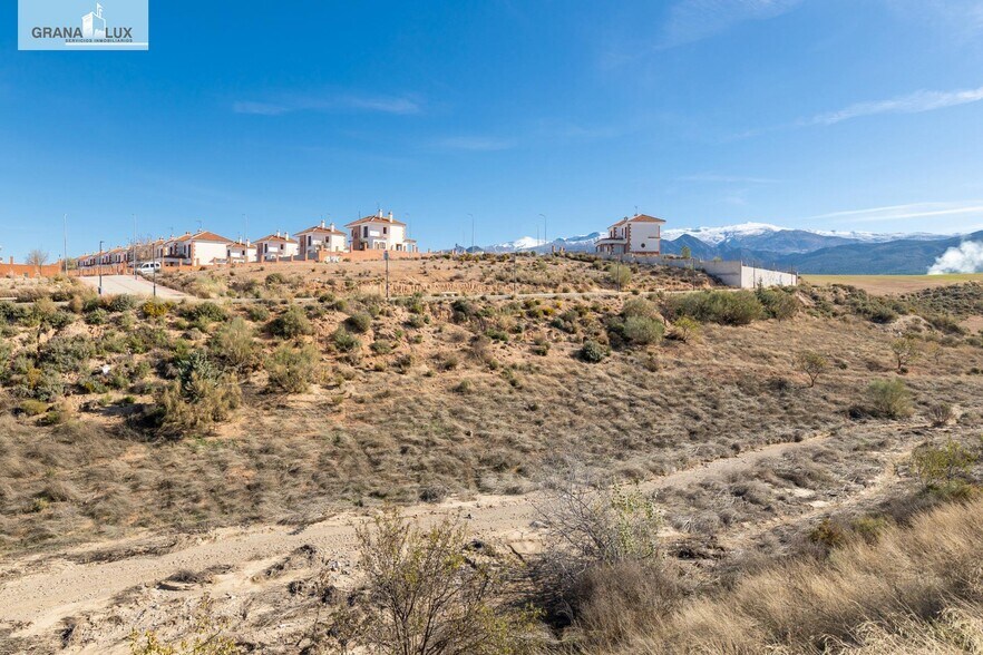 B, 1-245, Granada, Granada for sale - Primary Photo - Image 1 of 20