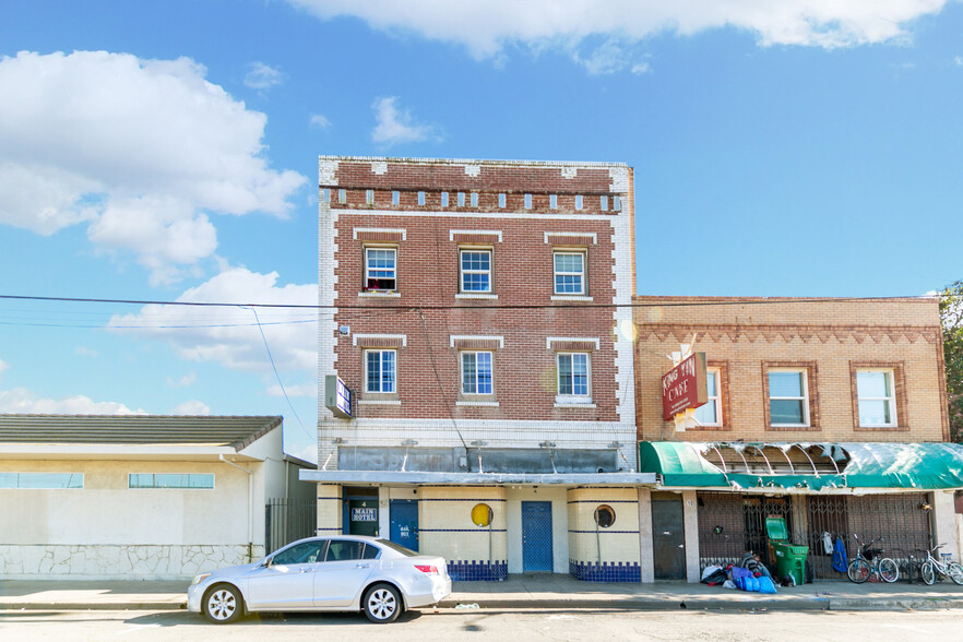 4 S Main St, Lodi, CA for sale - Primary Photo - Image 1 of 25