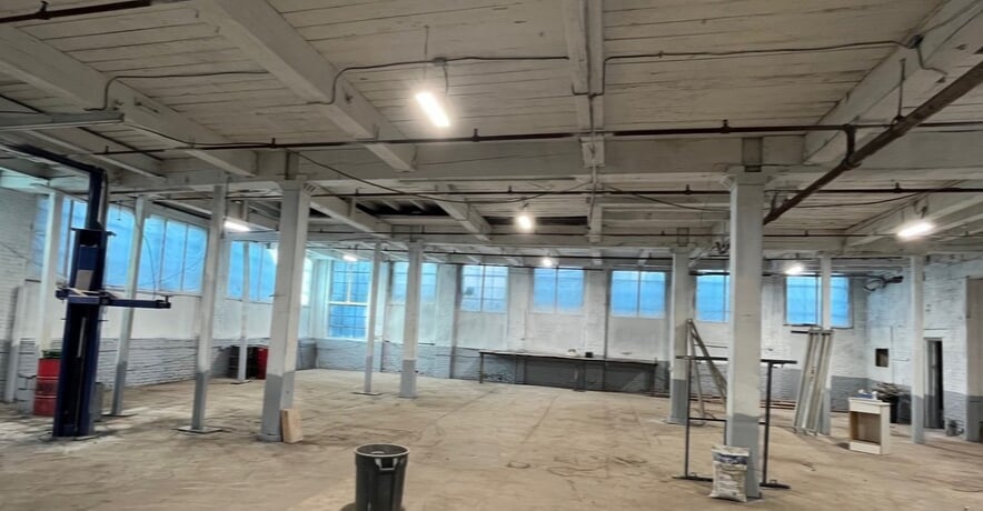 3108 Fox St, Philadelphia, PA to rent Interior Photo- Image 1 of 21