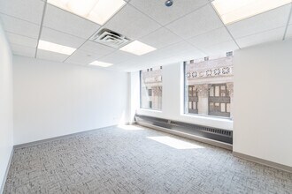 134 N LaSalle St, Chicago, IL to rent Interior Photo- Image 1 of 6
