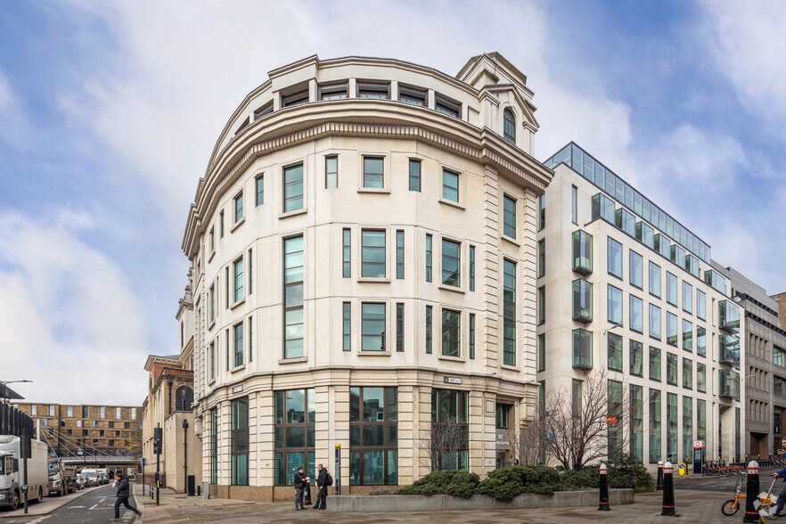 40 Queen St, London for sale - Building Photo - Image 1 of 1