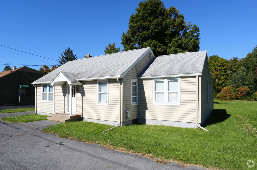 5905 E Taft Rd, North Syracuse, NY for rent - Building Photo - Image 3 of 22