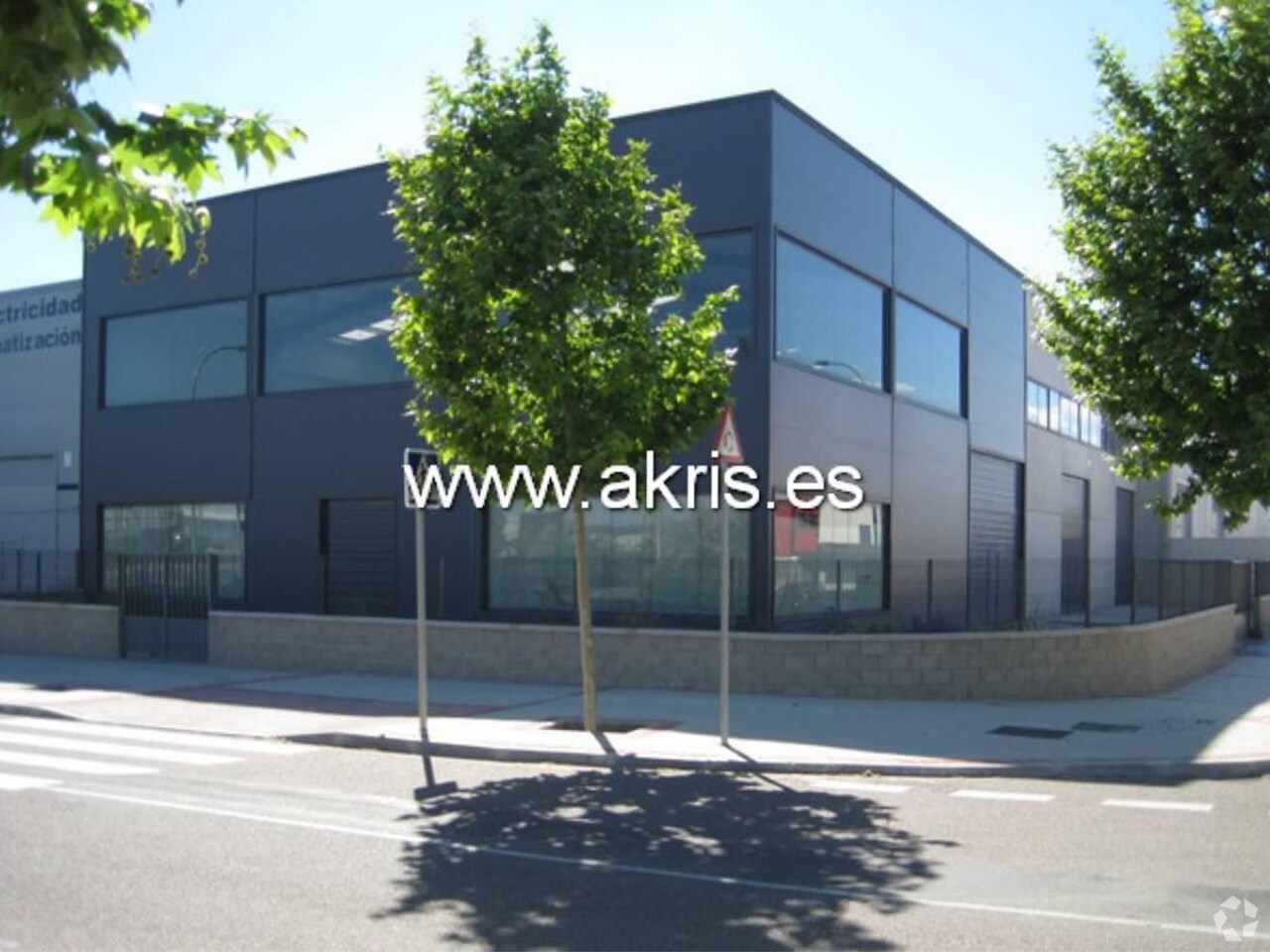 Industrial in Torrijos, Toledo for sale Primary Photo- Image 1 of 8