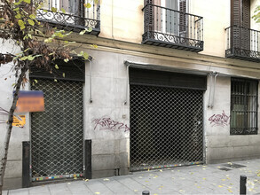 Retail in Madrid, MAD for rent Interior Photo- Image 2 of 7