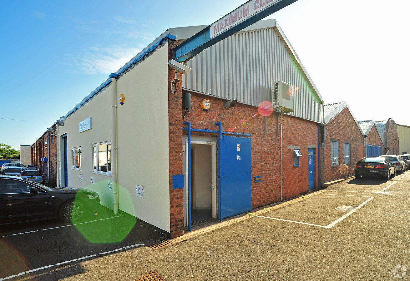 Rufford Rd, Stourbridge DY9 7ND UK