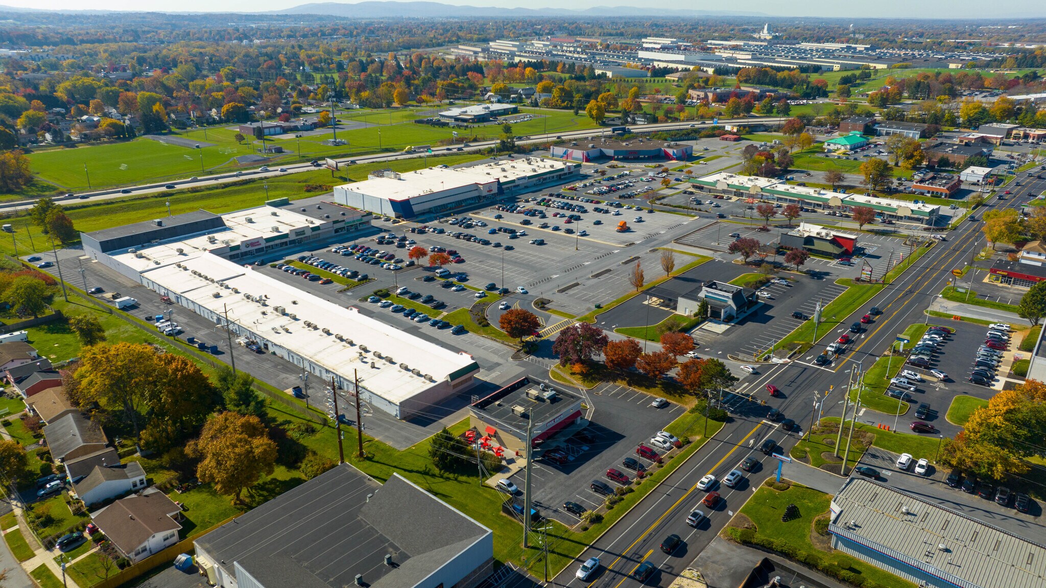 4880-4900 Carlisle Pike, Mechanicsburg, PA to rent Building Photo- Image 1 of 2