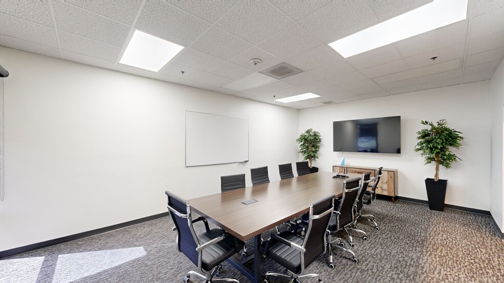 505 Main St, Chula Vista, CA to rent - Matterport 3D Scan - Image 3 of 26