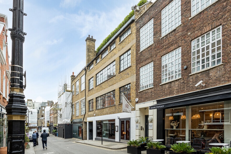 31-31A Bruton Pl, London to rent - Building Photo - Image 2 of 5