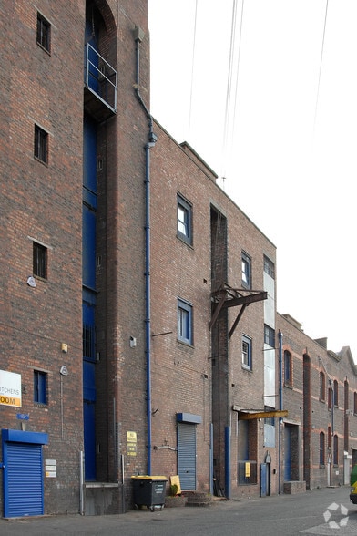 4 Birchall St, Liverpool to rent - Building Photo - Image 3 of 6