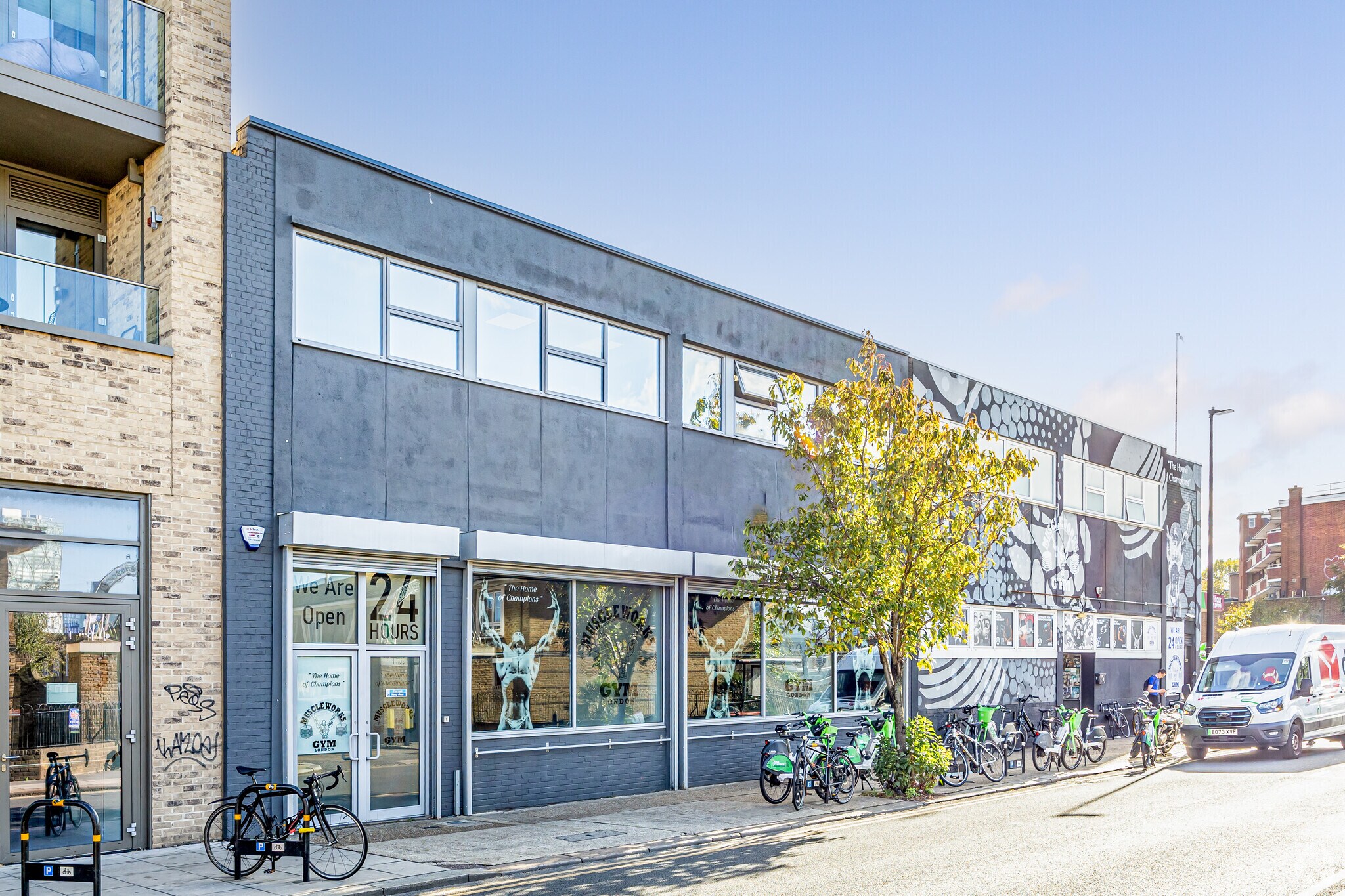 118 Vallance Rd, London for sale Primary Photo- Image 1 of 1