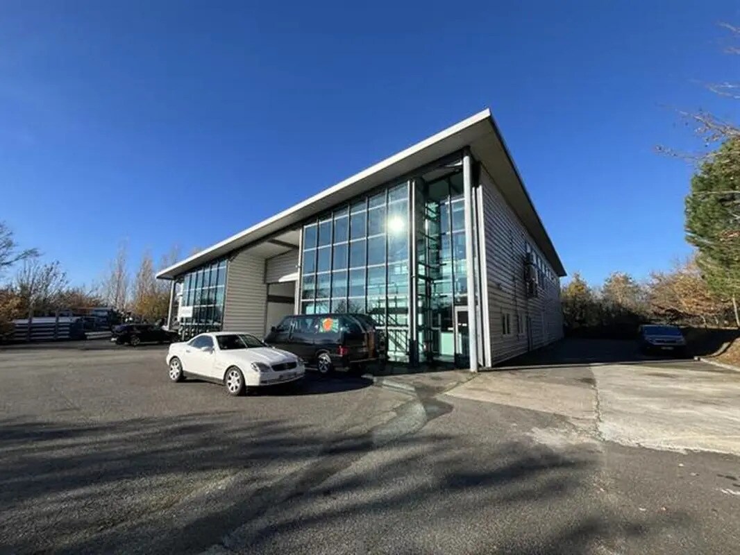 11 Rue Du Cassé, Saint-Jean to rent Building Photo- Image 1 of 7