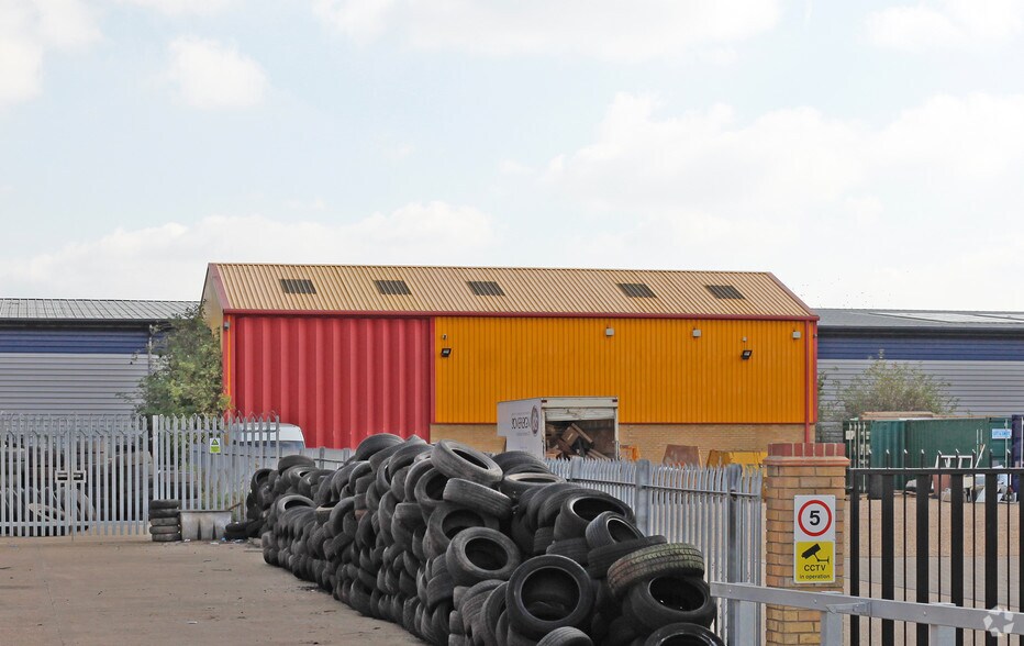 Newark Rd, Peterborough for sale - Primary Photo - Image 1 of 1