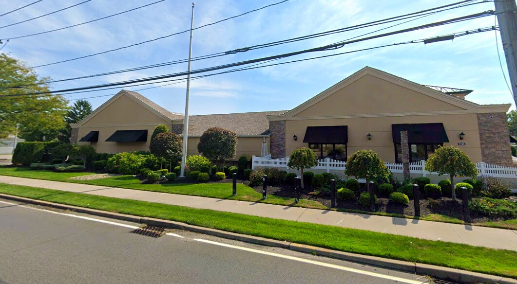 1740 Hempstead Tpke, East Meadow, NY for sale Building Photo- Image 1 of 1