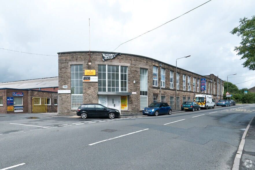 Woolley Bridge Rd, Glossop for sale - Primary Photo - Image 1 of 1