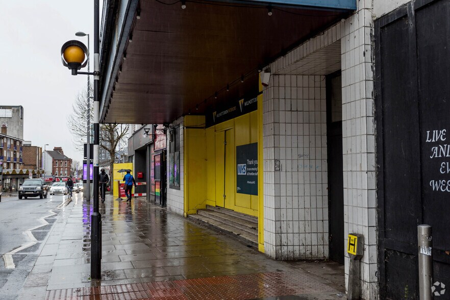 186 Hoe St, London to rent - Building Photo - Image 2 of 3