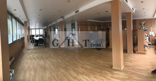 Office in Bobigny to rent - Building Photo - Image 3 of 4