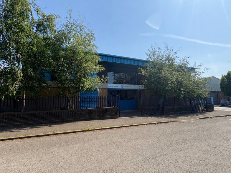 6 Margaret Street, Ashton Under Lyne for sale - Primary Photo - Image 1 of 10