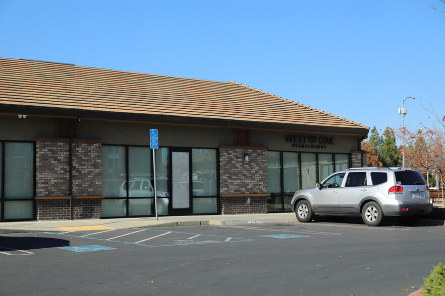 250 Gibson Dr, Roseville, CA for rent - Building Photo - Image 3 of 24