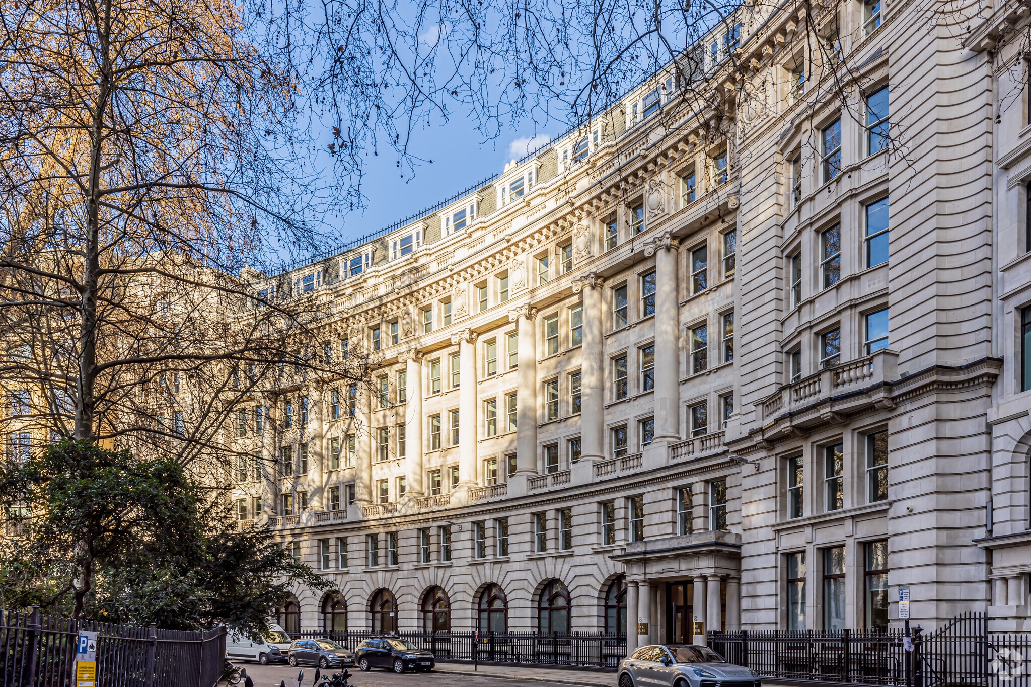 16 Finsbury Circus, London for sale Building Photo- Image 1 of 1