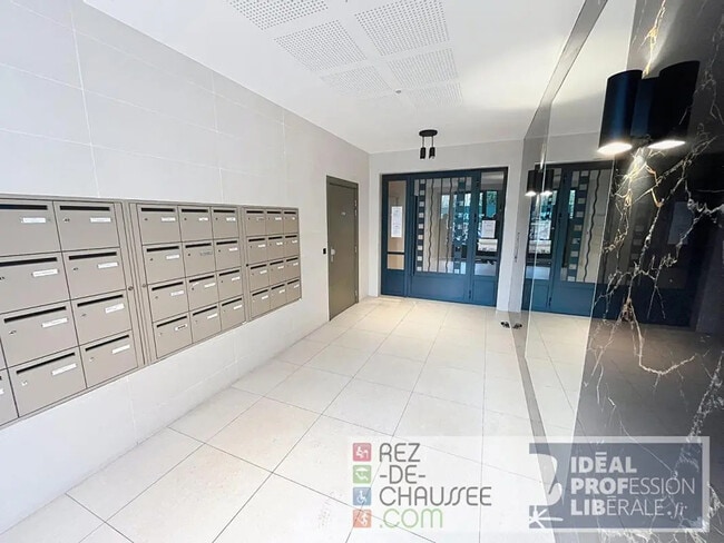 Vente Bureaux 56 m²