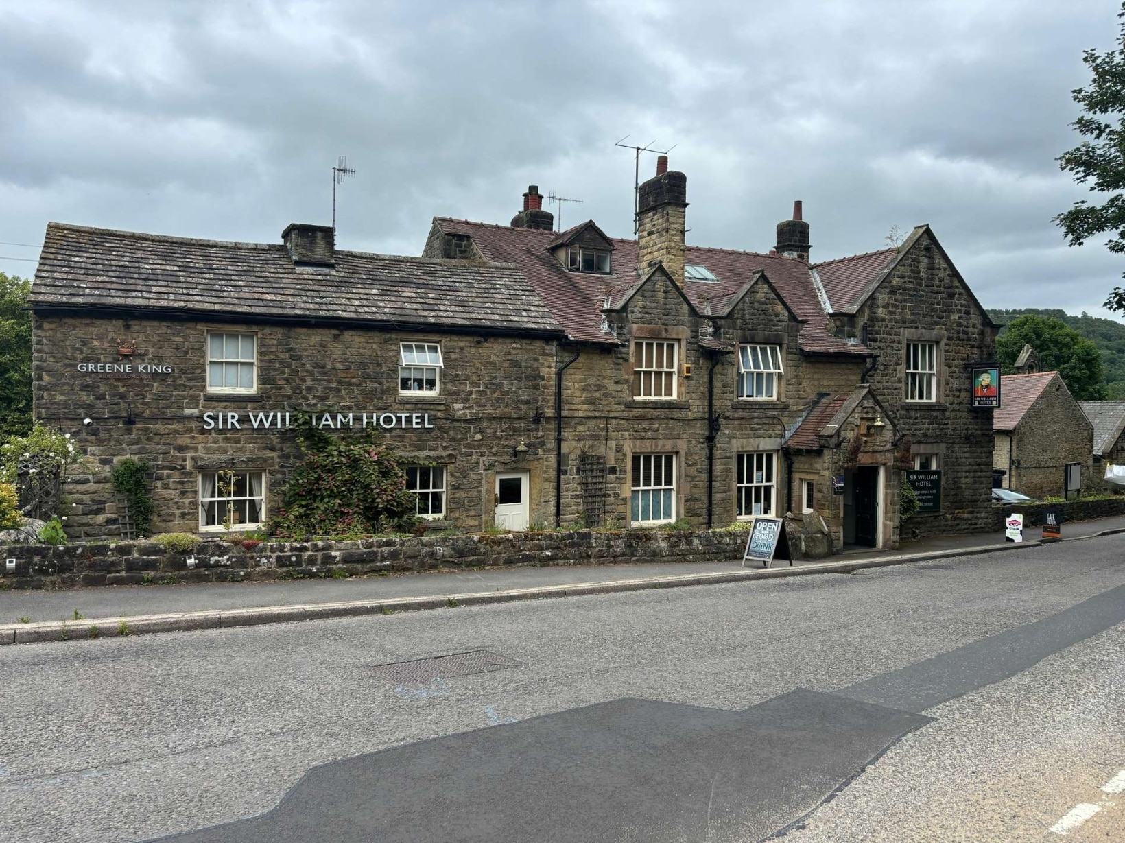 Sir William Hill Rd, Grindleford to rent Building Photo- Image 1 of 1