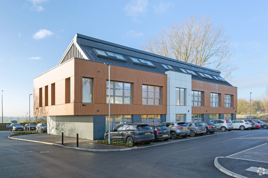 Landmere Lane, Nottingham for sale - Primary Photo - Image 1 of 1