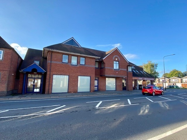 Chapel St, Thatcham to rent - Building Photo - Image 2 of 3