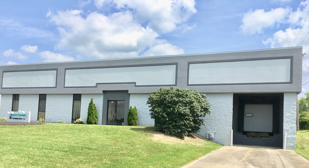 850 Industrial Park Dr, Vandalia, OH for sale - Building Photo - Image 1 of 1