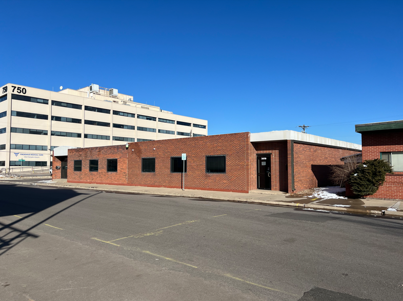 3600-3610 S Huron St, Englewood, CO for rent - Building Photo - Image 2 of 17