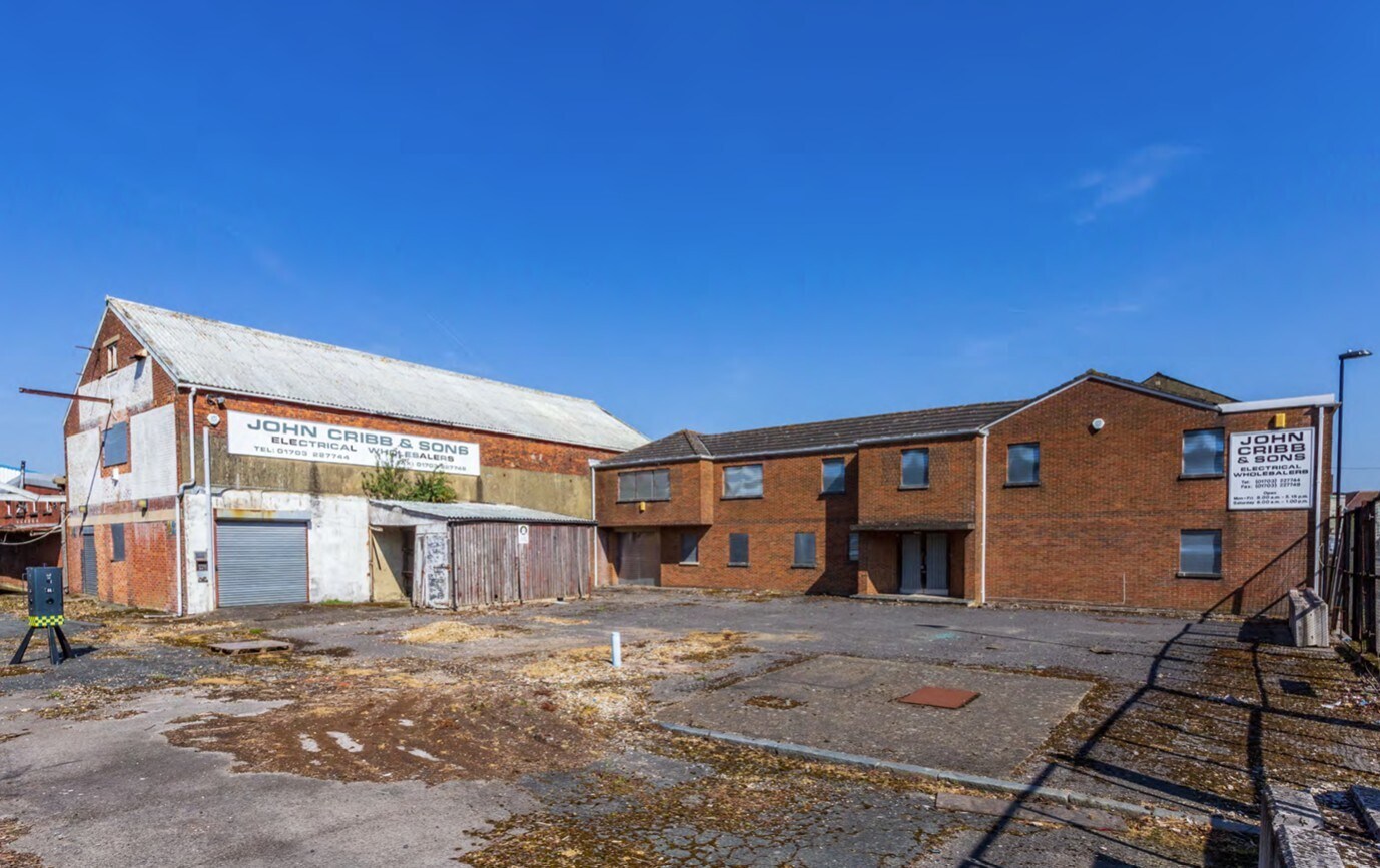 20-25 Chapel Rd, Southampton for sale Primary Photo- Image 1 of 1