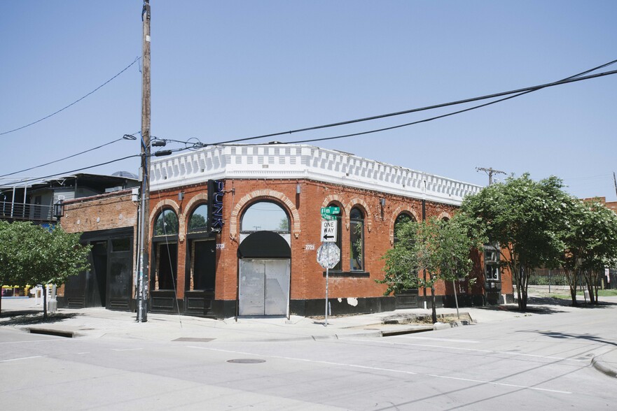 2721 & 2723 Elm St, Dallas, TX for rent - Building Photo - Image 1 of 1