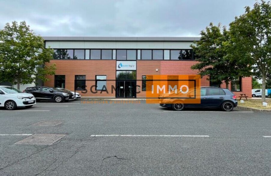 Industrial in Villeneuve-la-Garenne to rent - Building Photo - Image 3 of 7