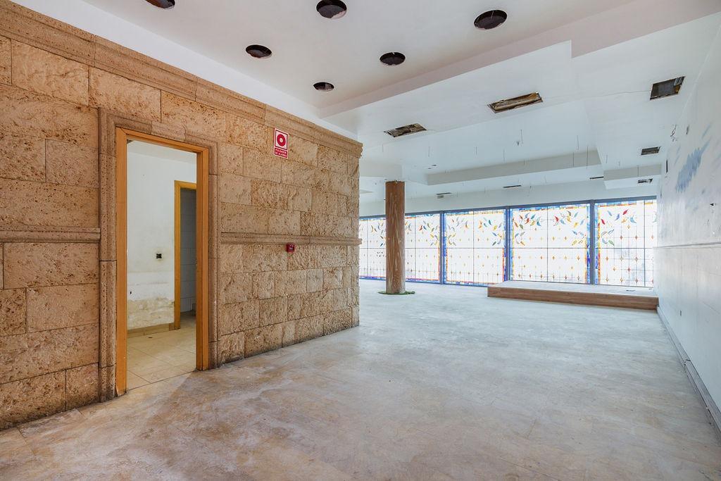 Alcobendas, MAD 28100 - Unit 01 -  - Interior Photo - Image 2 of 6